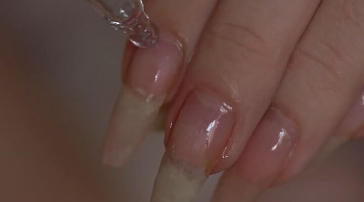 best nail care routine, Applying cuticle oil