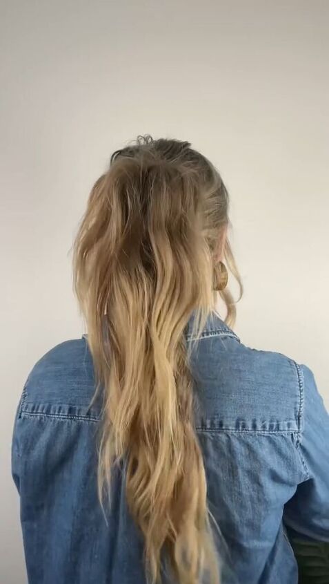 claw clip hack for your hair to look fuller, Claw clip hack for your hair to look fuller