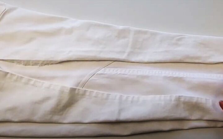how to upcycle jeans, Pinning inserts