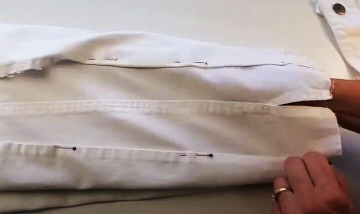 Upcycle Definity Inserts How to Upcycle Jeans: DIY Jeans Makeover Tutorial | Upstyle