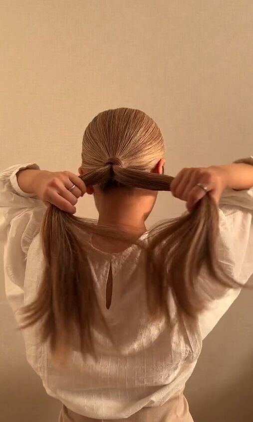 hair hack instead of braiding to get big volume, Dividing ponytail