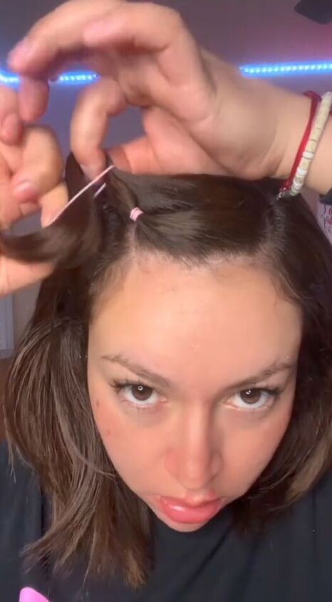 quick and easy hairstyle for work, Making ponytails