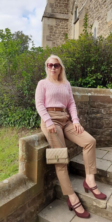 three outfit ideas for women with brown pants, A shade of pink with brown