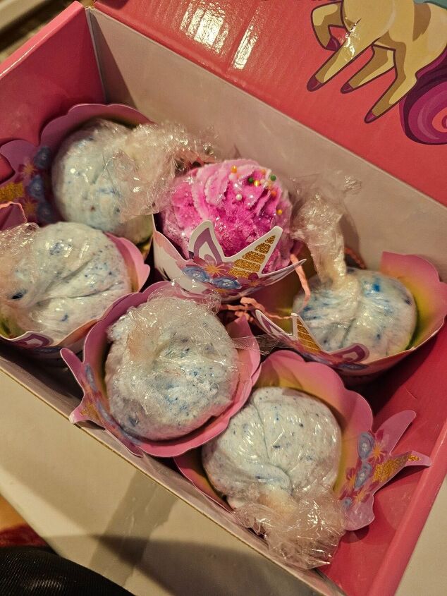 diy bath bombs that will make your skin feel so smooth