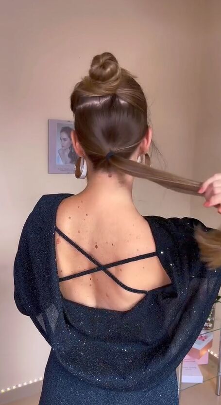 easy effortless look for holiday parties, Ponytail