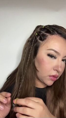 side part braided accent tutorial, Braiding