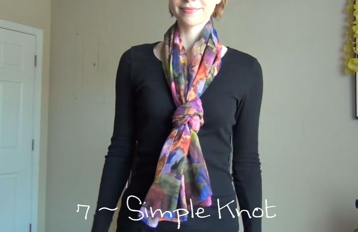 ways to style a scarf, Simple knot scarf