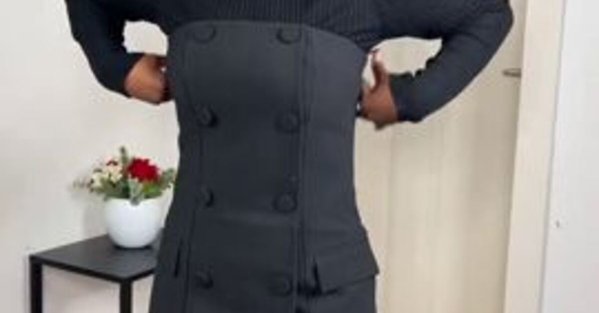 How to Wear a Strapless Dress in the Winter | Upstyle How to Wear a Strapless Dress in the Winter | Upstyle