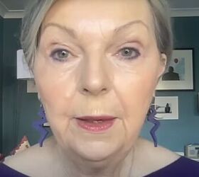 eyeliner for women over 60, Applying eyeliner