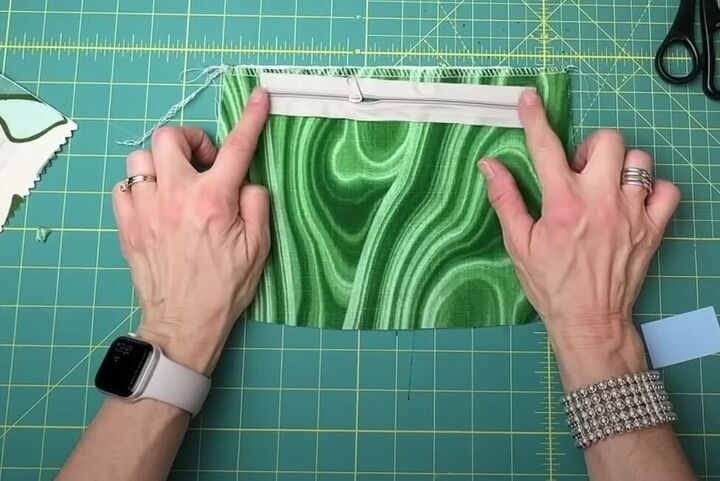 Rectangular Zipper Pattern Quick and Easy Zipper Pouch Pattern Tutorial | Upstyle