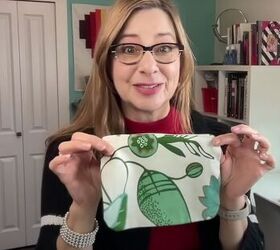 Quick and Easy Zipper Pouch Pattern Tutorial