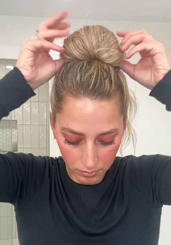Super Easy Viral Messy Bun Hack Upstyle