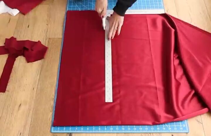 diy bow top, Cutting fabric