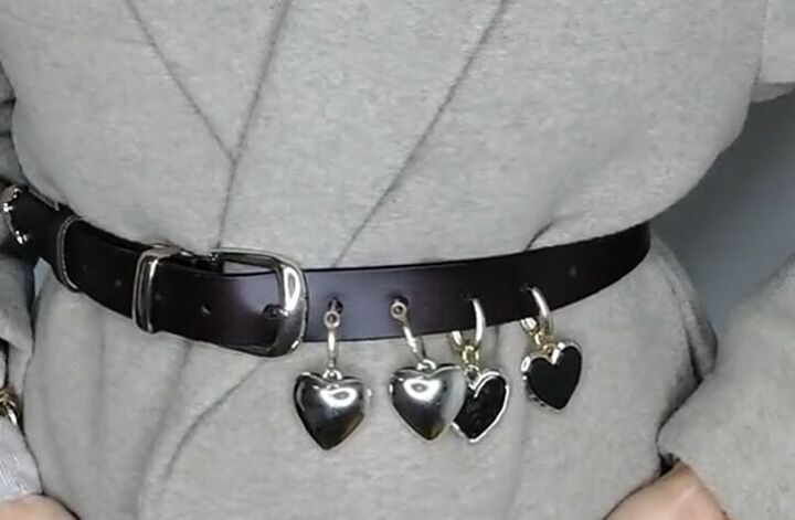 wow jaw dropping genius way to turn any belt into a statement piece, Earrings on belt