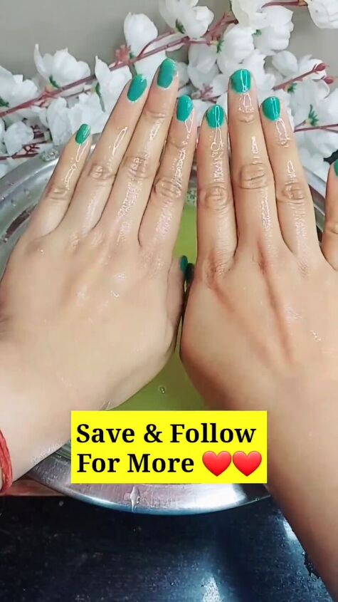 target skin discoloration with a lime, Hands after using DIY lime scrub