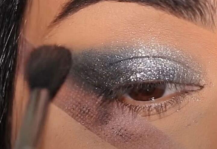 makeup for grey dress Eye makeup tutorial for grey dress by Rani ch