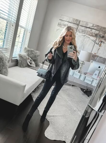 how to style black jeans, Moto jacket look