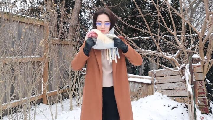 how to style a winter scarf, Basic fold scarf
