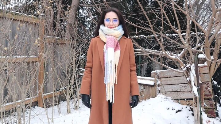 how to style a winter scarf, Wrap around scarf with knot