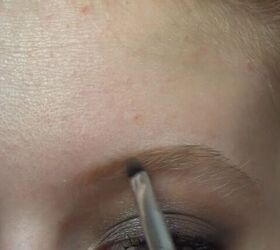 Even if you're not a redhead, you're going to want to check out this easy eyebrow routine