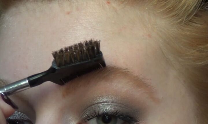 red hair eyebrows, Combing brows