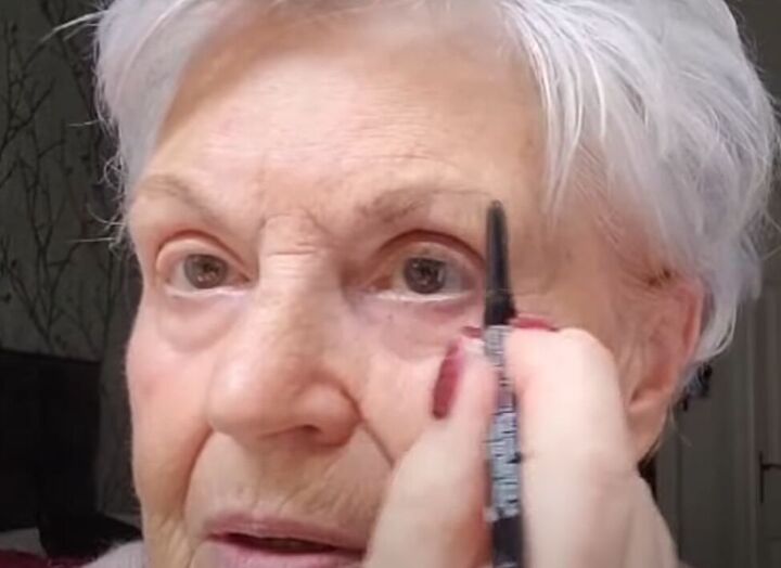 makeup for women over 70, Defining brows