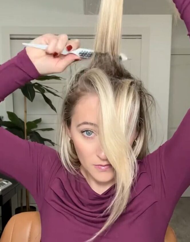 how to get that early 2000s bump feel, Backcombing hair