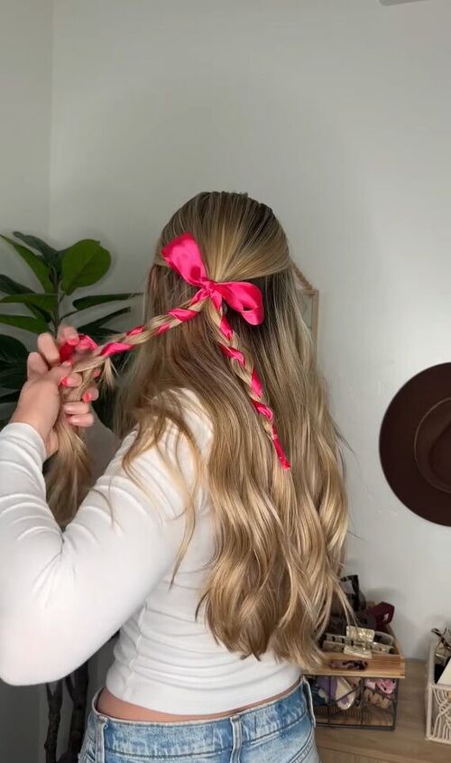 obsessed with the the bow trend try your hair next, Braiding