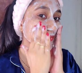 how to use rice and sugar for glowing skin, Applying rice and sugar mask to skin