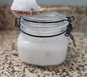 DIY Lavender Epsom Salt Scrub