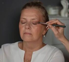 soft natural makeup look, Makeup for 50 year olds