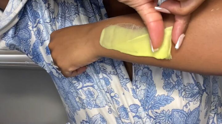 Model Using Waxing Quick and Easy At-home Waxing Tutorial for Total Beginners | Upstyle