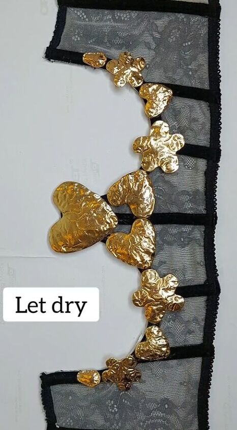the perfect no sew accessory to any outfit, DIY corset belt