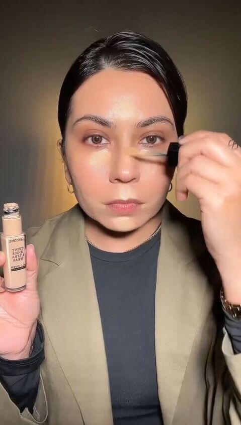 natural everyday makeup, Applying concealer