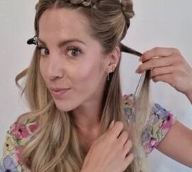 easy hair hack no braiding needed, Creating small section