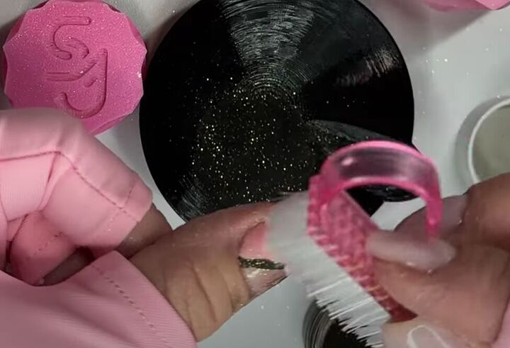 color block nail design, Removing excess powder