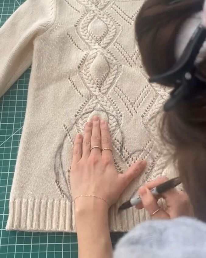 upcycle a sweater, Marking sweater