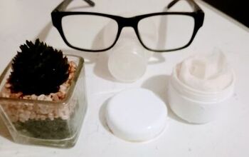 How to Keep Eye Glasses Crystal Clean.