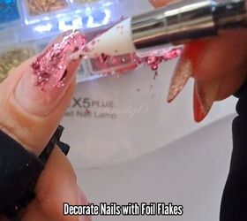 foil nail art design, Applying foil flakes
