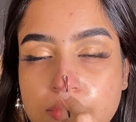 remove your blackheads with this easy vaseline hack, Scraping blacheads