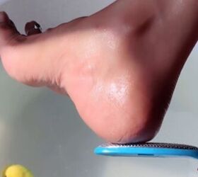 grab a lemon for this beauty treatment, Removing dead skin