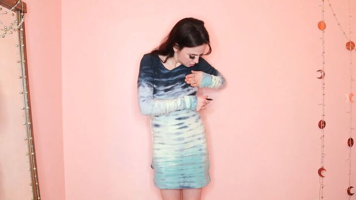 How to Alter Clothes: 2 Methods Using Eyelets & Grommets | Upstyle