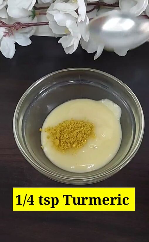 remove unwanted facial hair with this recipe, Adding turmeric