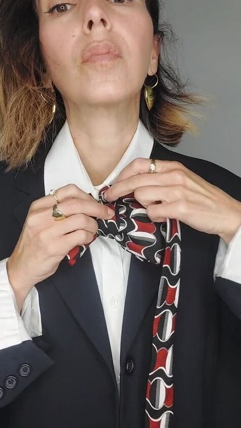 chic way to turn any men s tie into an accessory for you, Wrapping tie