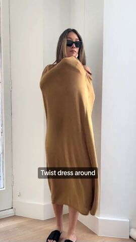 How to Make a Baggy Dress Fit Right | Upstyle How to Make a Baggy Dress Fit Right | Upstyle