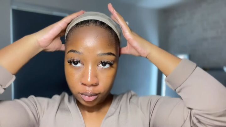 Quick and Easy Wig Install Tutorial: How to Install a Glueless Wig ...