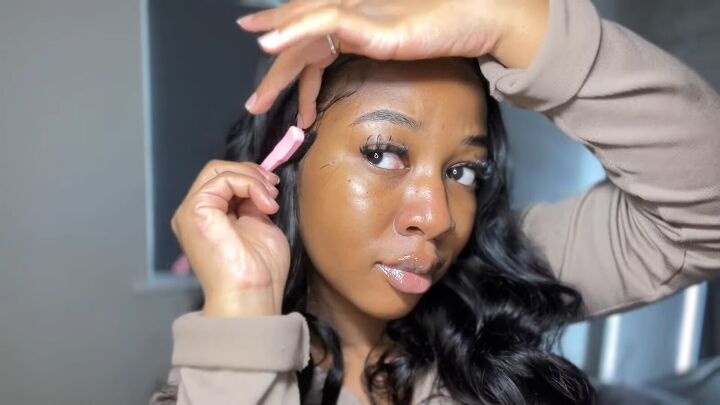 Quick and Easy Wig Install Tutorial: How to Install a Glueless Wig ...