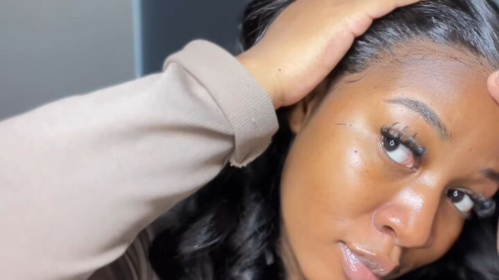 Quick and Easy Wig Install Tutorial: How to Install a Glueless Wig ...
