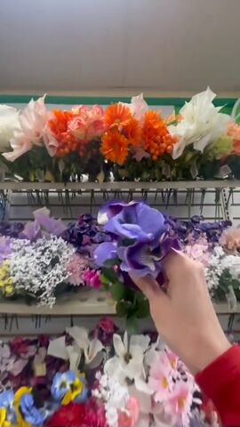grab some dollar tree flowers to upcycle a purse, Flowers
