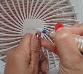 how to trim gel nails, Filing nail
